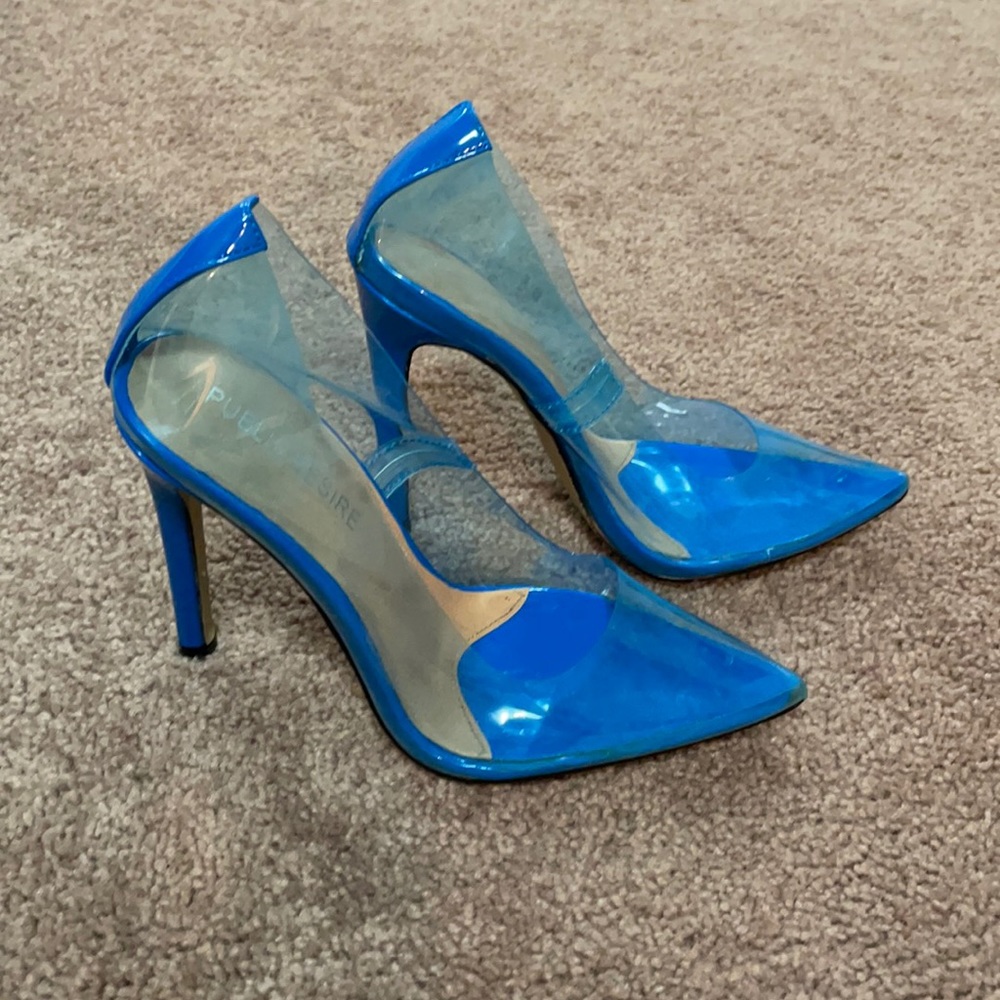 Clear blue heel